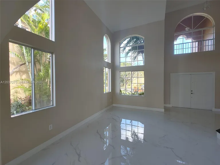 21892 SW 95th Pl — Photo 5