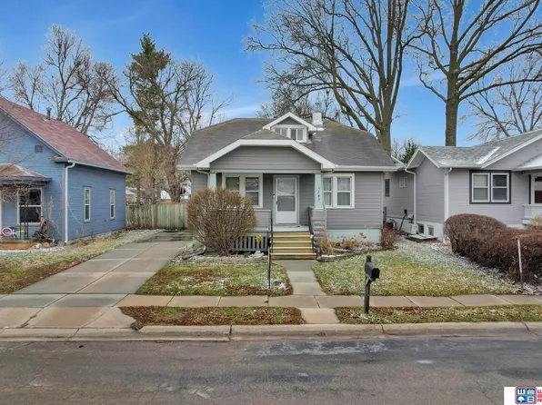 3243 Dudley St, Lincoln, NE 68503