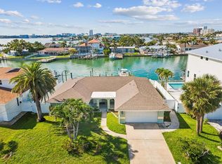 441 Palm Is NE, Clearwater, FL 33767