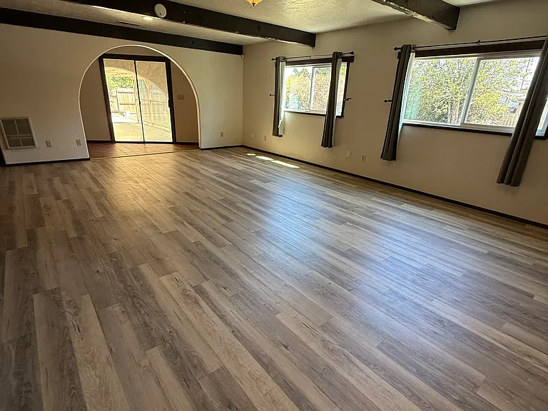 344 Joaquin St — Photo 13
