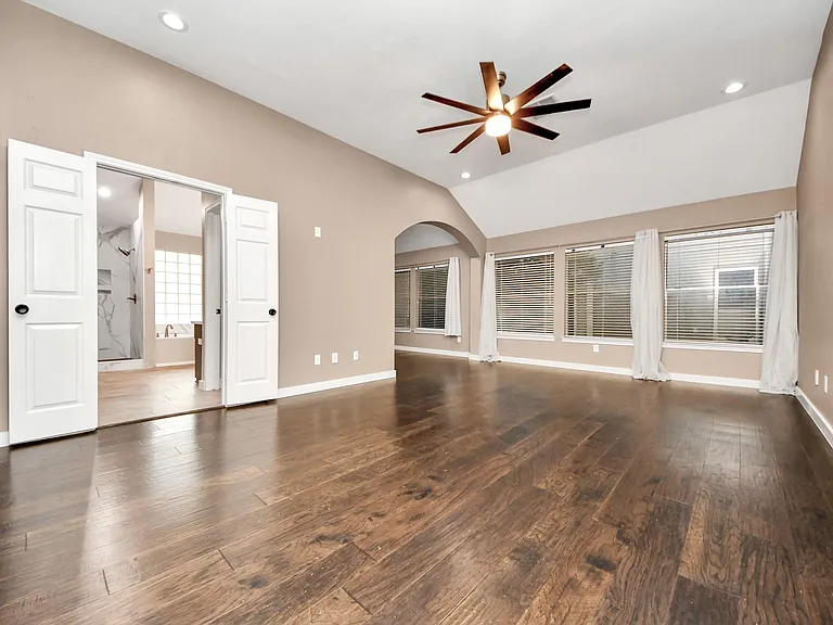 3210 Shadowwalk Dr — Photo 23
