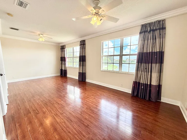 9656 Cobblestone Creek Dr — Photo 25