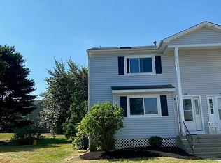 105 Benjamin Ct, Dayton, NJ