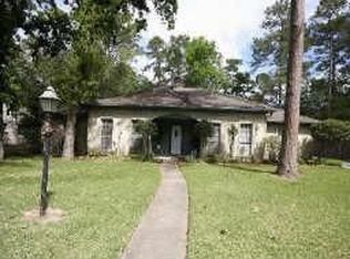 4902 Fountainhead Dr, Houston, TX 77066