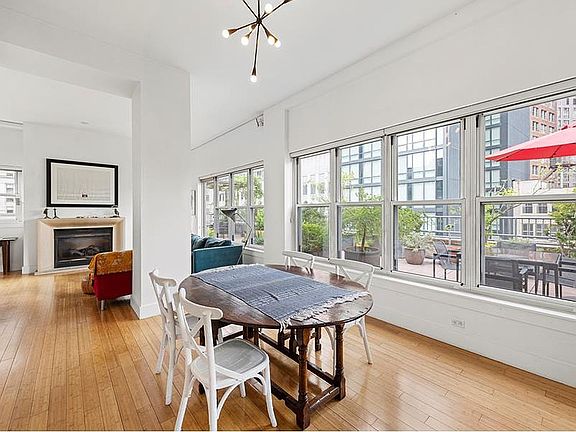 5th image of 130 Fulton St Unit Penthouse