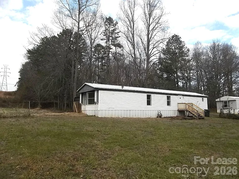 146 Thornwood Ln — Photo 12