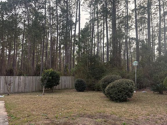 5th image of 2822 Old Carriage Ln