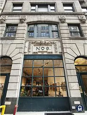 Sold by R New York | media 4