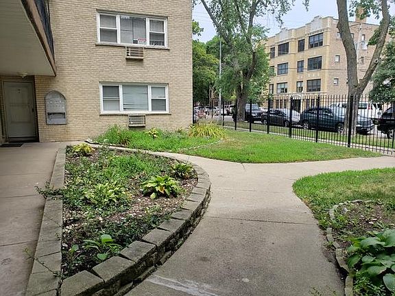 4th image of 1600 W Chase Ave APT 1B