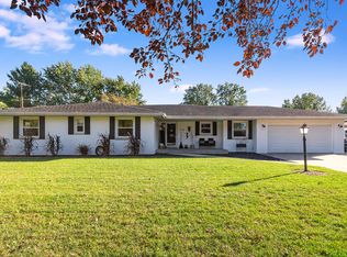 1545 E Hugh St, Diamond, IL 60416
