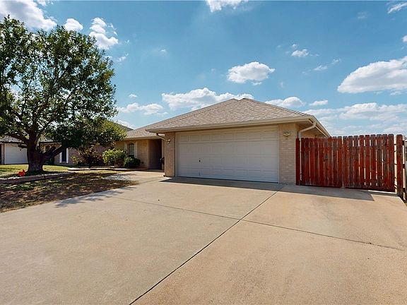 2nd image of 4409 Blueduck Dr