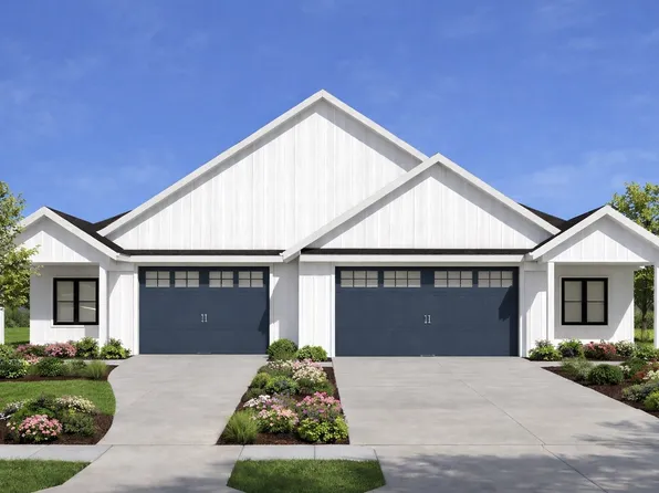 322 S Spruce St, Indianola, IA 50125