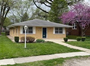 1717 S Douglas Ave, Springfield, IL 62704