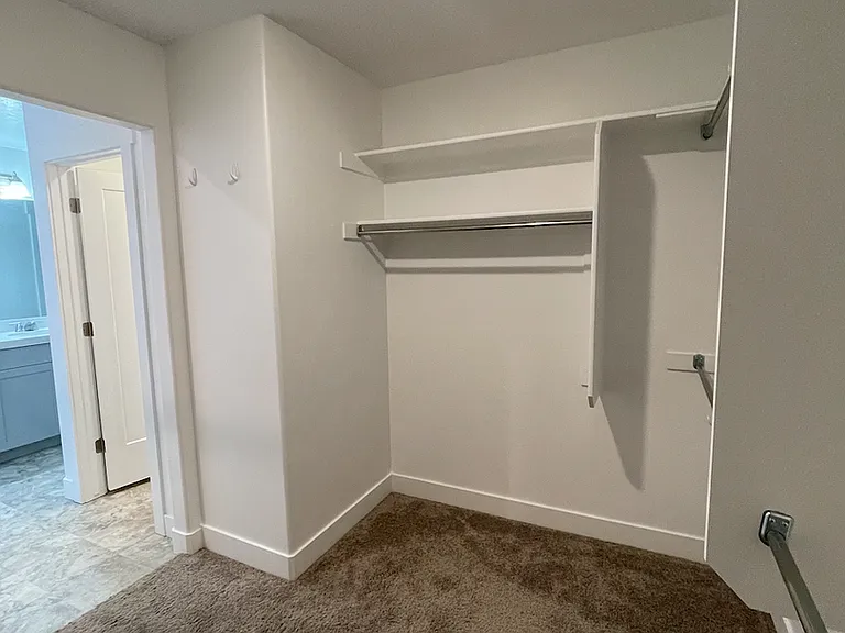 4772 E Silver Ridge Rd — Photo 12