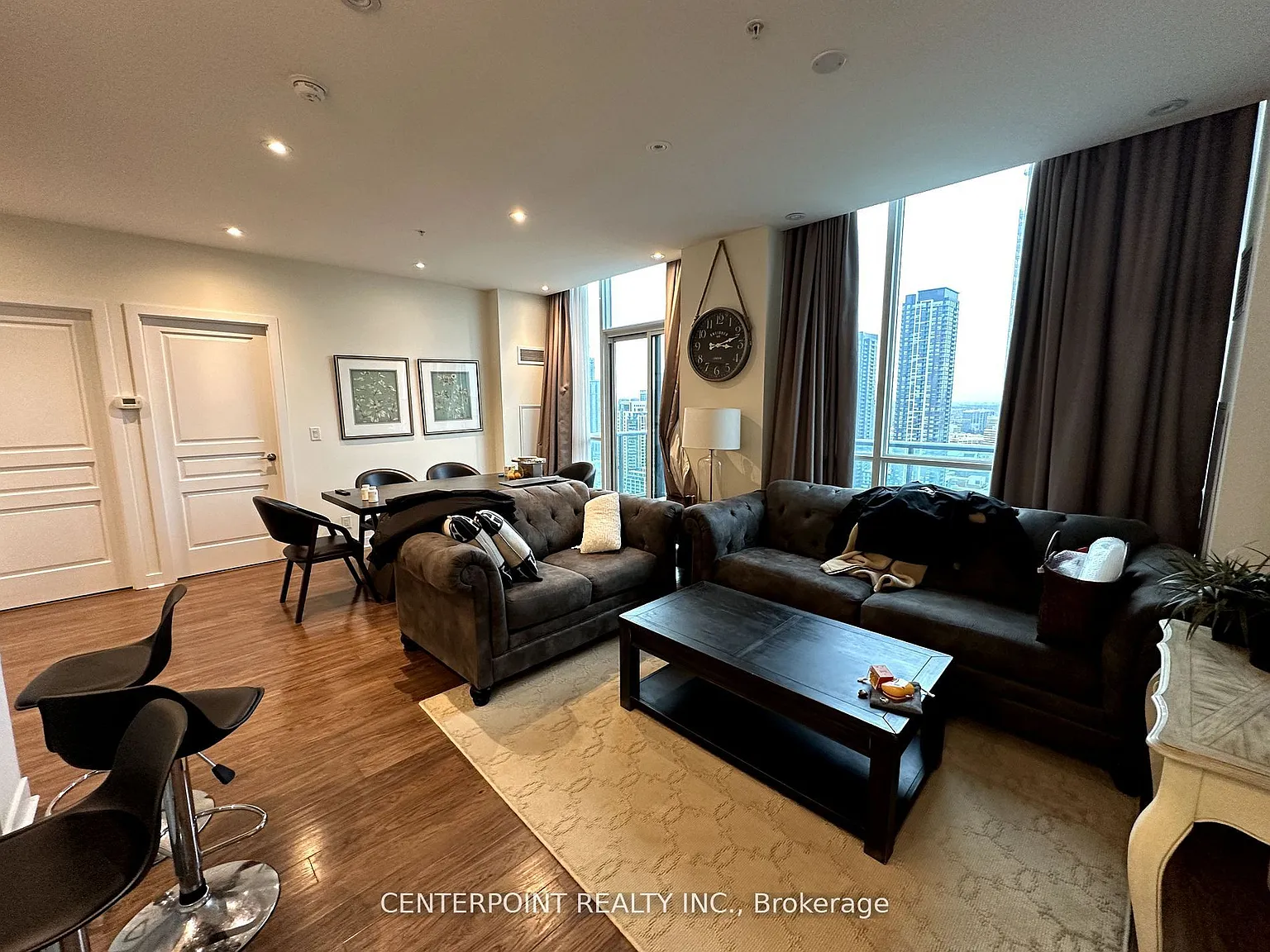 4 bed, $5,500 — Photo 2