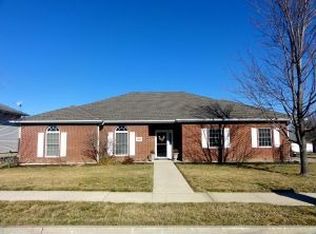 801 Shakertown Way, Columbia, MO 65203