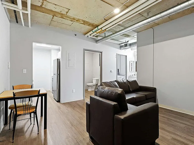 Auraria Lofts — Photo 67