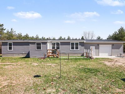4287 N River Dr, Newaygo, MI, 49337