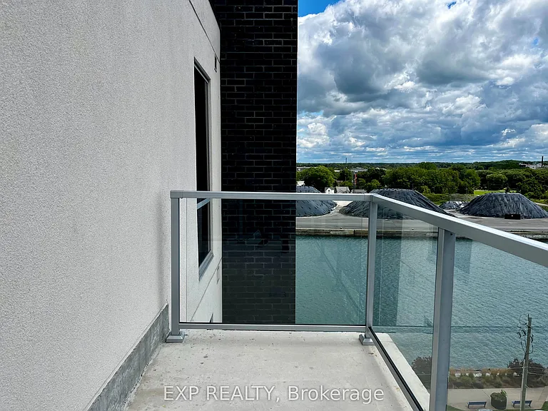118 West St #801 — Photo 18