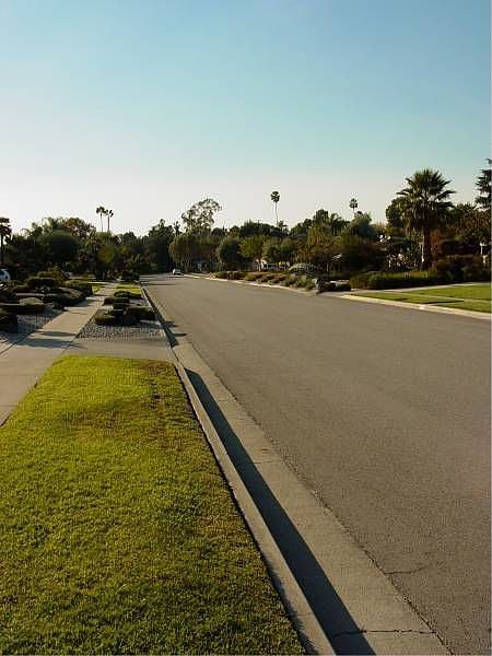 1st image of 354 Teasdale Dr