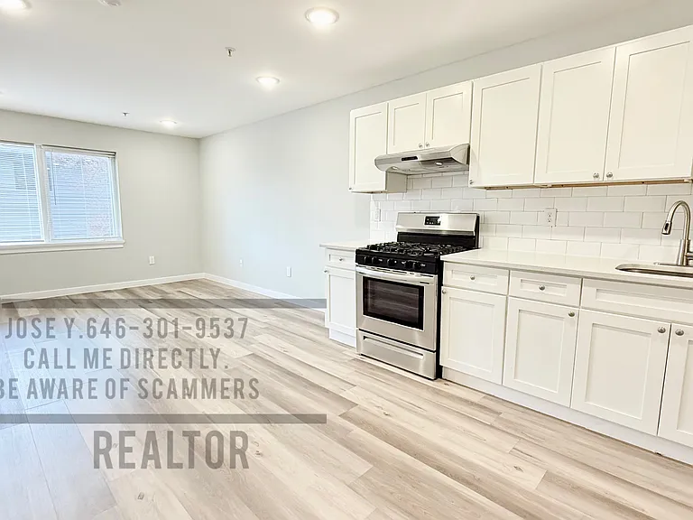 188 Lafayette St #90 — Photo 8