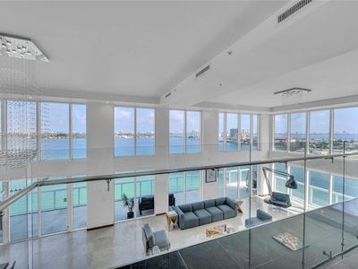 7939 East Dr, North Bay Village, FL, 33141
