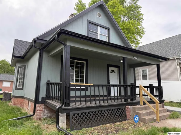 914 S 26th St, Omaha, NE 68105