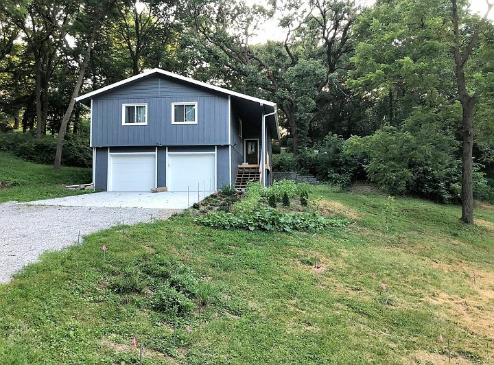 1st image of 716 Beacon Dr