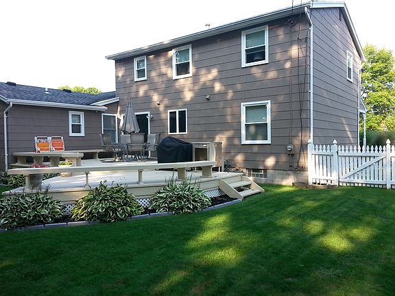 2nd image of 50 Glenville Dr