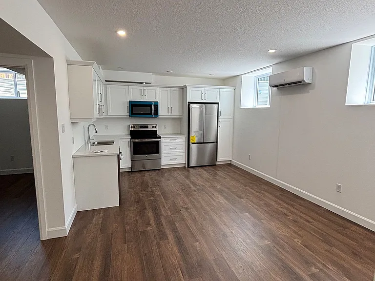 406 Forest Lawn Ave #LOWER — Photo 5