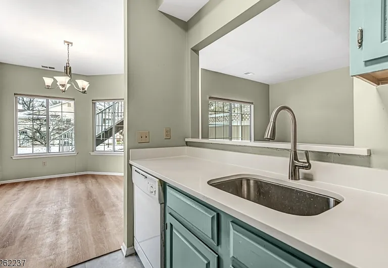 78 Academy Ct — Photo 11