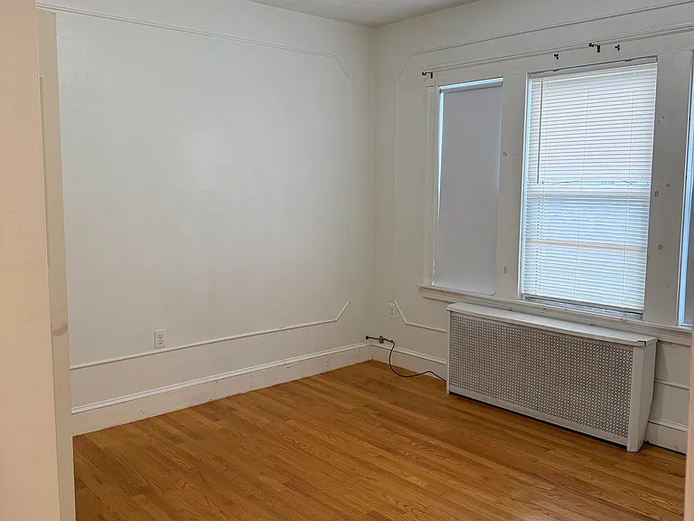 125 Willow St #2 — Photo 5