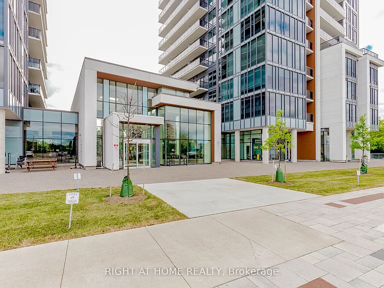 9608 Yonge St #1603 — Photo 2