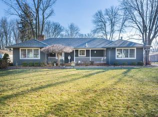 1601 E Cooke Rd, Columbus, OH 43224