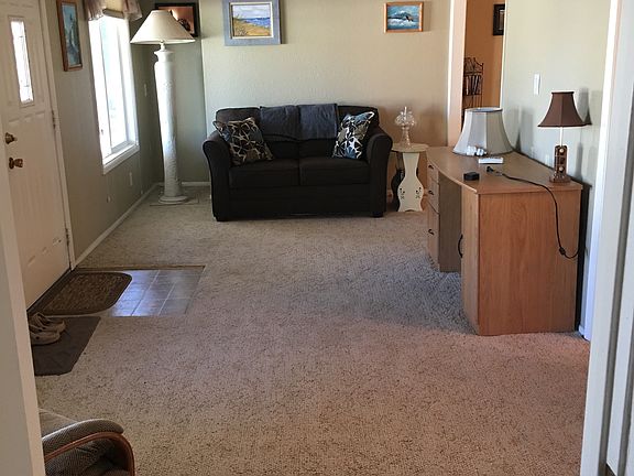 5th image of 10702 W Saratoga Cir