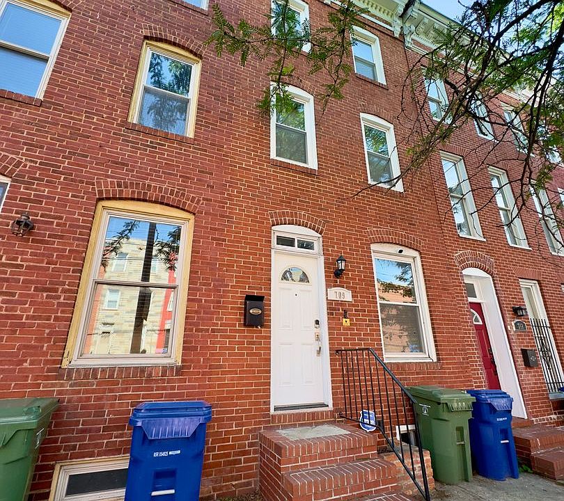 1st image of 709 Scott St