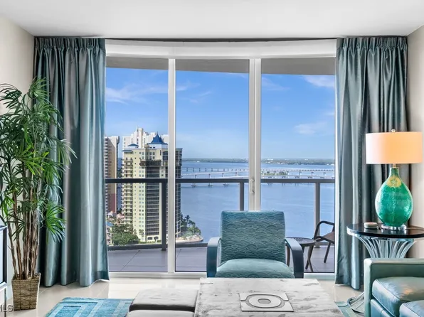 3000 Oasis Grand Blvd APT 2402, Fort Myers, FL 33916