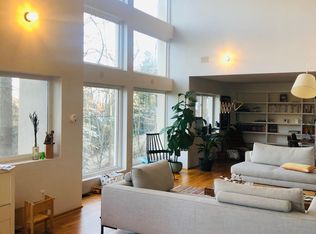 9 Thomas Rd, Westport, CT 06880