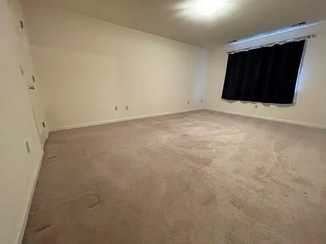 867 Cold Spring Rd — Photo 16
