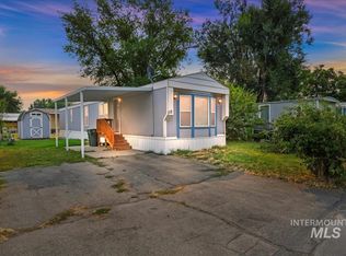 100 NW 16th St TRAILER 112, Fruitland, ID 83619