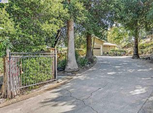 11405 Crow Canyon Rd, Castro Valley, CA 94552