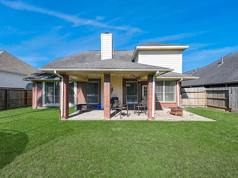 10514 Ravens Way — Photo 36