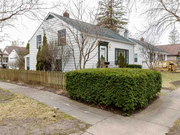 1303 Elizabeth St, Midland, MI 48640
