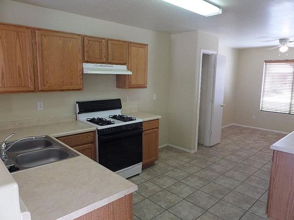 3rd image of 43843 W Colby Dr