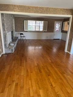 3rd image of 6705 N Shawnee Ave