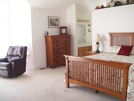 Master Bdrm w/ 5 piece bath