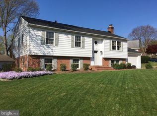 3801 Stonebridge Rd, Alexandria, VA 22306