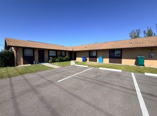 829 Gleason Pkwy Units #1-5, Cape Coral, FL 33914