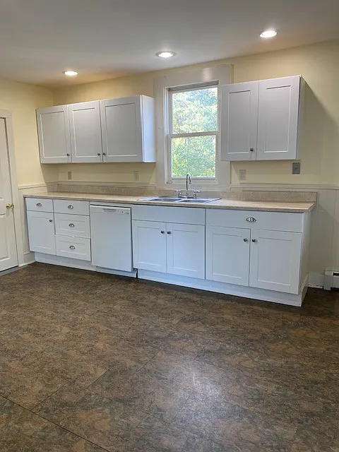 2 bed, 900 sqft, $1,975 — Photo 1