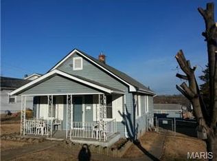 838 Moore St, Festus, MO 63028